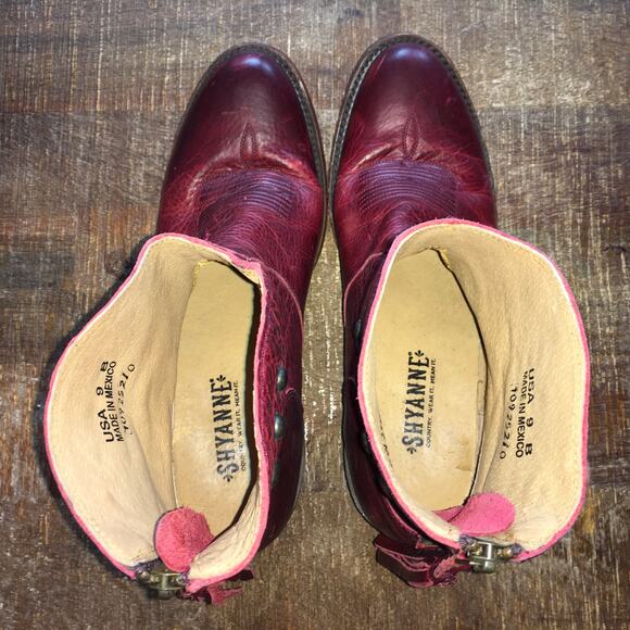 Shyanne Stud Western Fashion Boots Womens 9 B Red Leather Tassel Cowgirl BBW209 - Picture 6 of 10